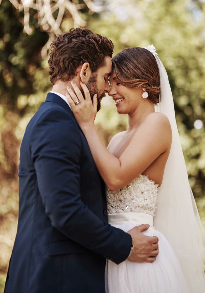 Domaine pour mariage en Dordogne. Mariage au domaine de Sens Bas à Molières en Dordogne.